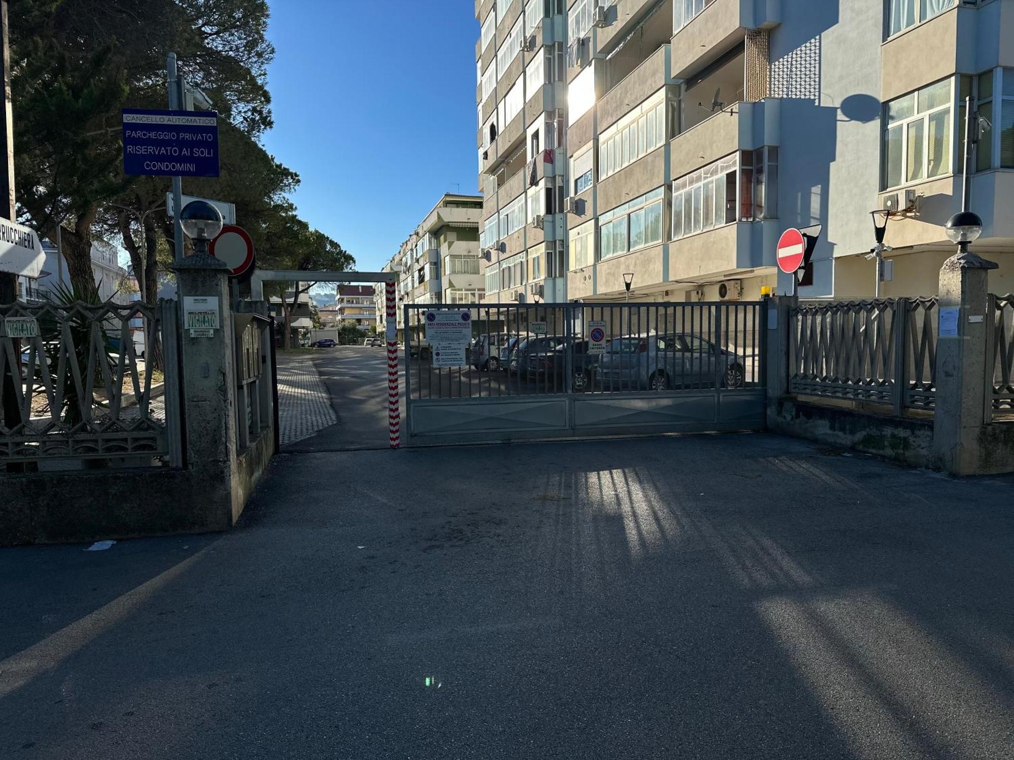 Lortica Apartment Pescara Kültér fotó